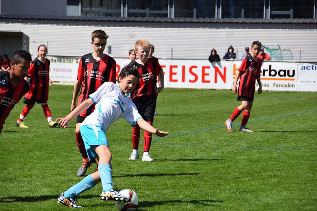 赛场上出现 赛场上出现